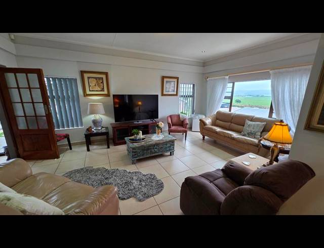 3 BEDROOM HOUSE FOR SALE IN REEBOK